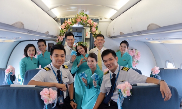 Tổ chức đám cưới ngọc trai trên chuyến bay Vietnam Airlines